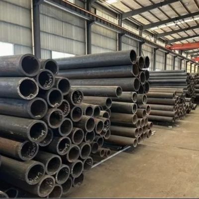 विरोधी संक्षारण तेल ठंड लुढ़का हुआ सीमलेस ट्यूब लंबाई 12m और बाहरी व्यास 6-820mm के साथ