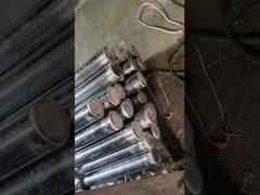 304 304L 321 316 316L स्टेनलेस स्टील 30 मिमी चमकदार गोल पट्टी मशीन के लिए ठंड रोलिंग के लिए